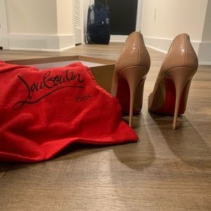 Stunning So Kate 120 Patent Nude size 37 Christian Louboutins